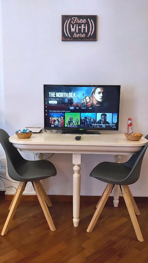 La Casa Del Cedro Apartment Наполи Екстериор снимка